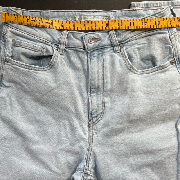 AMERICAN EAGLE HIGH RISE BOYFRIEND JEANS SIZE 12 - Picture 9 of 12